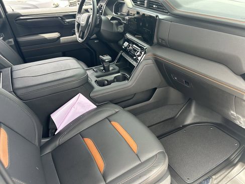Certified 2025 GMC Sierra 1500 AT4 AWD/4WD image 12