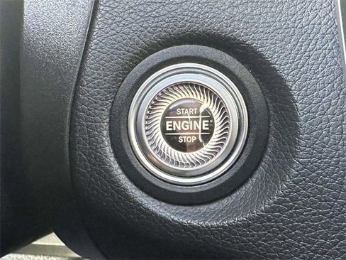 Certified 2022 Mercedes-Benz GLC 300 4MATIC image 36