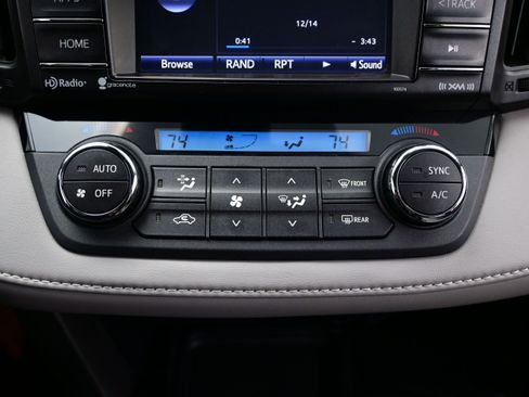 Used 2017 Toyota RAV4 XLE w/ Plus Special Value Package AWD/4WD image 20