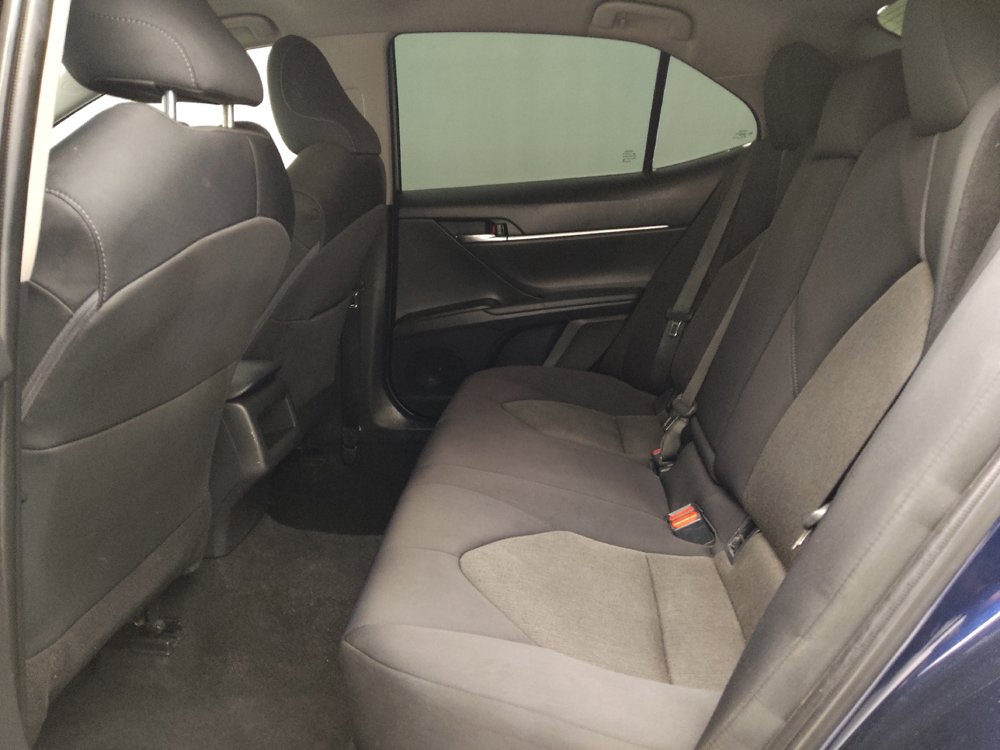 Used 2022 Toyota Camry LE FWD image 18