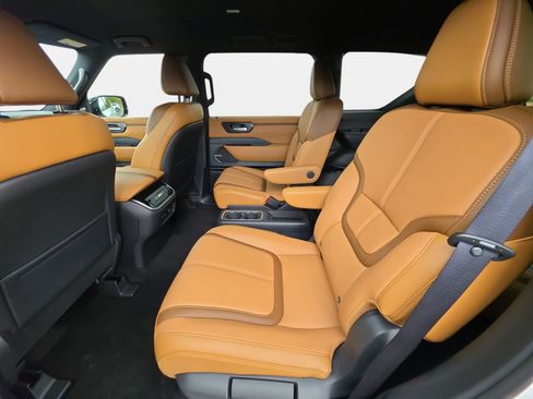 New 2026 Nissan Armada SL w/ Captain's Chari Seat Package AWD/4WD image 14
