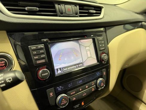 Used 2014 Nissan Rogue SL image 20