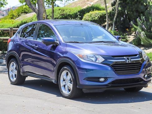 Used 2016 Honda HR-V EX image 8