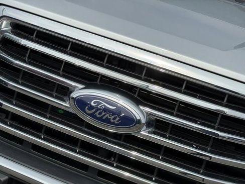 Used 2016 Ford F150 XLT w/ Equipment Group 302A Luxury image 23