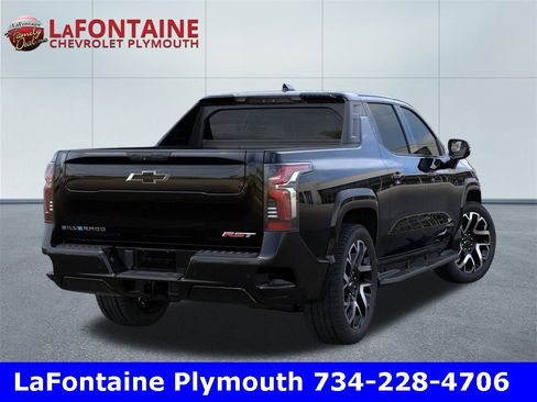 New 2025 Chevrolet Silverado EV RST image 4