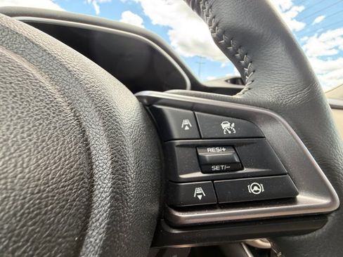 Used 2025 Subaru Outback Limited AWD/4WD image 31