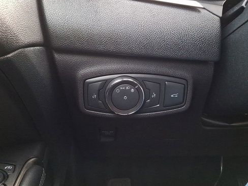 Used 2018 Lincoln MKC Reserve image 27