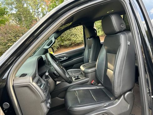 Used 2024 Chevrolet Suburban LS w/ Driver Alert Package RWD image 33