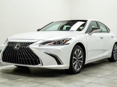Used 2022 Lexus ES 350 w/ Accessory Package FWD image 7