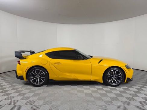 Used 2021 Toyota Supra w/ Safety & Technology Package image 8