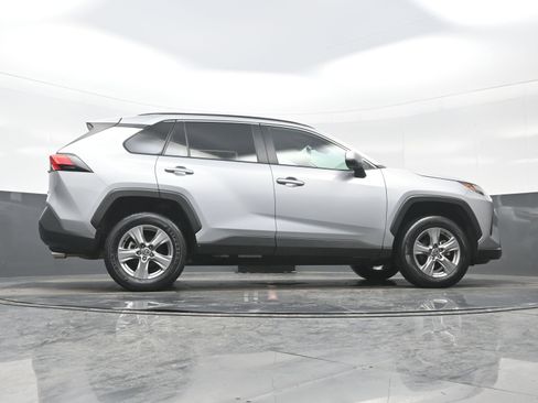 Used 2024 Toyota RAV4 XLE image 33