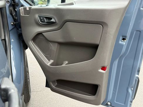 Used 2020 Ford Transit 250 148 High Roof Extended image 18