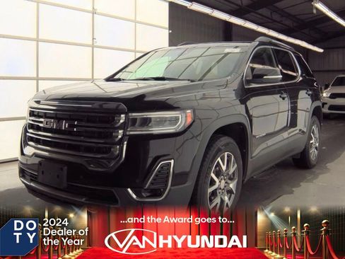 Used 2023 GMC Acadia SLT AWD/4WD image 1