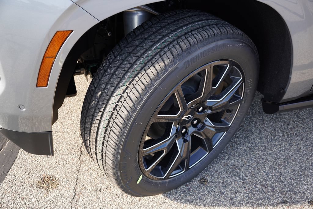 New 2026 Chevrolet Tahoe High Country AWD/4WD image 9