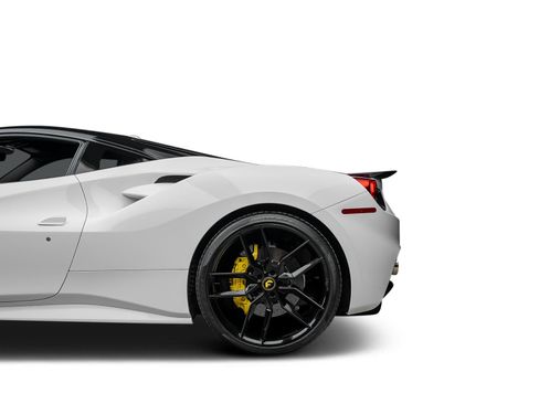 Used 2018 Ferrari 488 GTB RWD image 22
