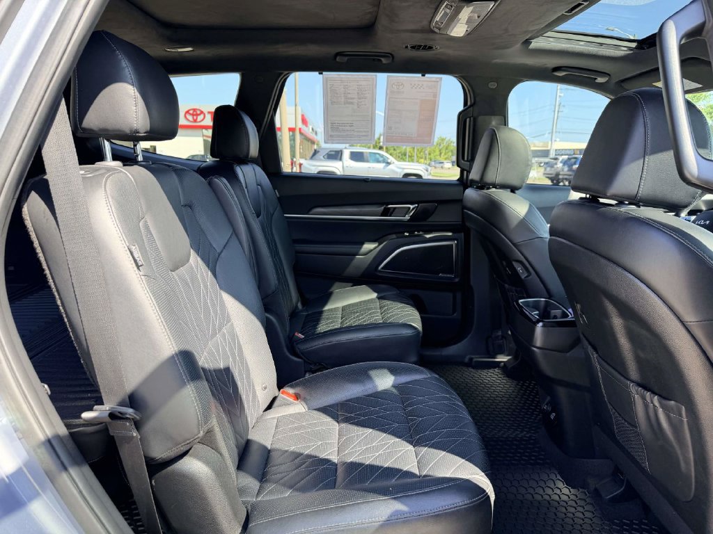 Used 2023 Kia Telluride SX Prestige X-Line AWD/4WD image 14