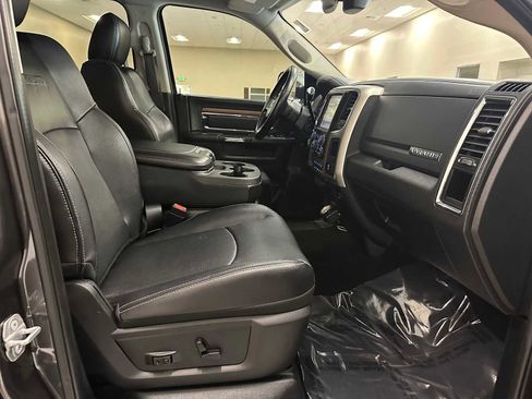 Used 2017 RAM 2500 Laramie AWD/4WD image 29