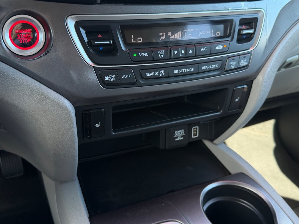 Used 2020 Honda Pilot EX image 25