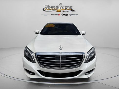 Used 2017 Mercedes-Benz S 550 Sedan image 2