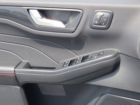 New 2025 Ford Escape ST-Line Elite w/ Premium Technology Package AWD/4WD image 26