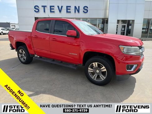 Used 2015 Chevrolet Colorado LT w/ LT Convenience Package image 2