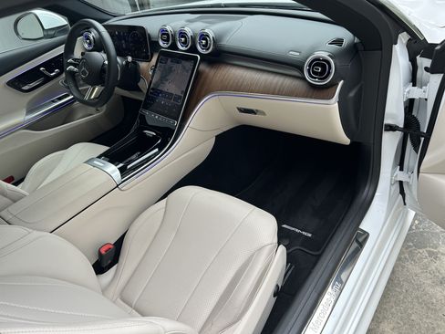 Certified 2024 Mercedes-Benz CLE 300 4MATIC Coupe image 39