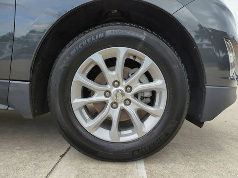 Certified 2020 Chevrolet Equinox LS FWD image 25