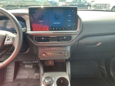 Used 2025 Ford Bronco Sport Badlands image 29