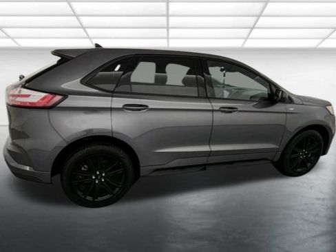 Certified 2024 Ford Edge ST-Line AWD/4WD image 9