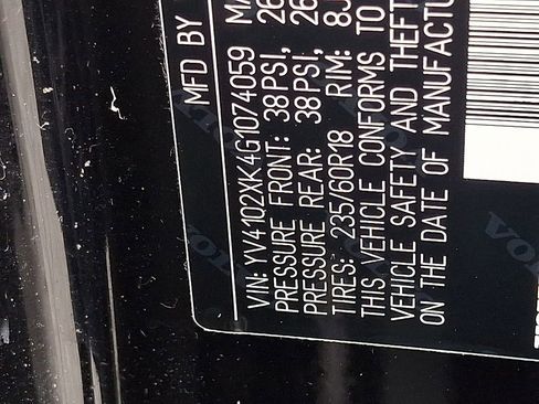 Used 2016 Volvo XC90 T5 Momentum image 28