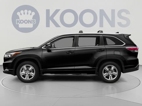 Used 2016 Toyota Highlander Limited Platinum AWD/4WD image 4