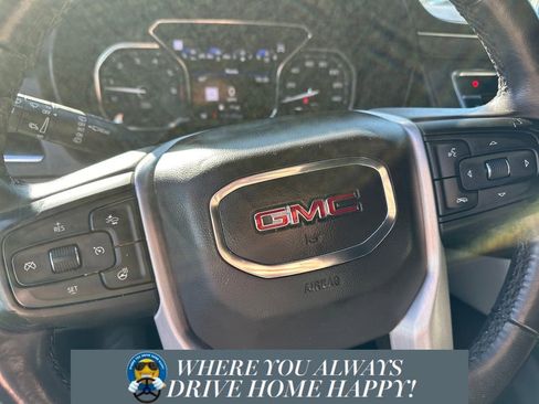 Used 2021 GMC Yukon SLT w/ SLT Premium Package image 11