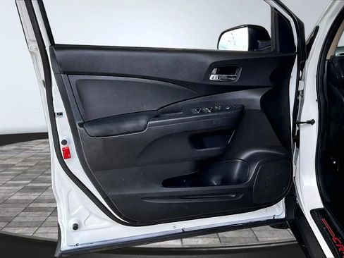 Used 2016 Honda CR-V SE image 17