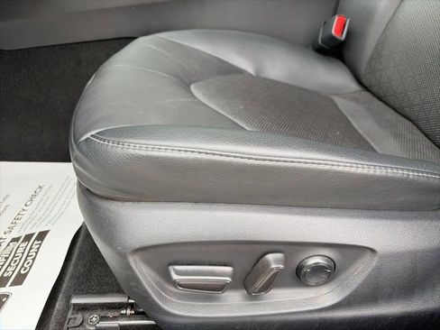 Used 2024 Toyota Camry XSE image 10