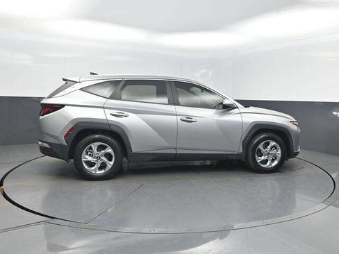 Used 2022 Hyundai Tucson SE image 33