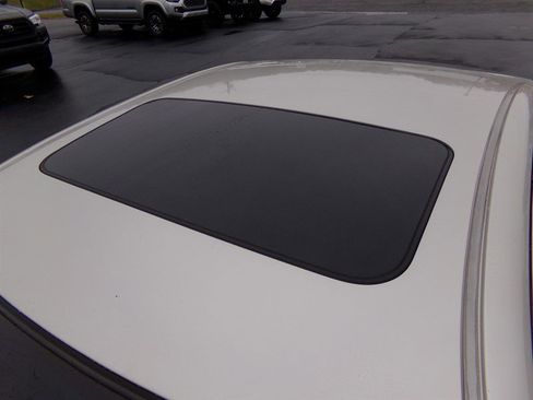 Used 2005 Lexus ES 330 image 18