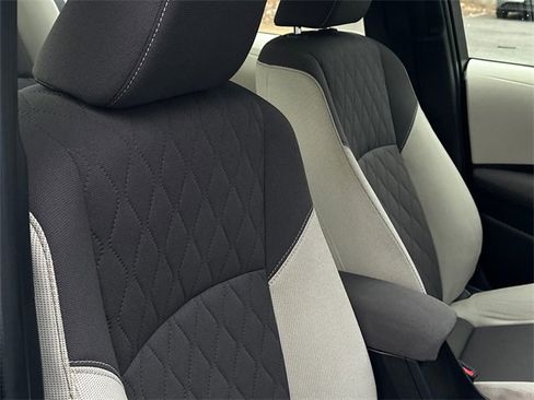 Certified 2023 Toyota Corolla LE image 10