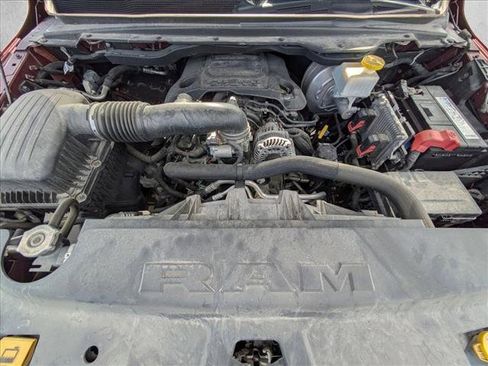 Used 2019 RAM 1500 Big Horn image 18