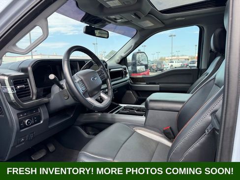 Used 2024 Ford F250 Lariat w/ Lariat Ultimate Package image 8