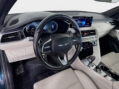 Used 2025 Genesis G70 2.5T AWD/4WD image 10