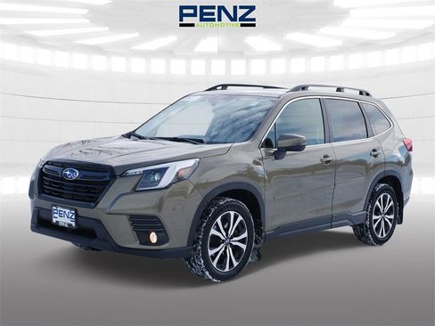 Used 2023 Subaru Forester Limited w/ Popular Package #3 image 3