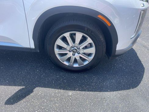 Used 2023 Hyundai Palisade SEL AWD/4WD image 7