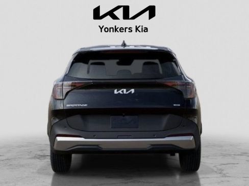 Used 2026 Kia Sportage S AWD/4WD image 5