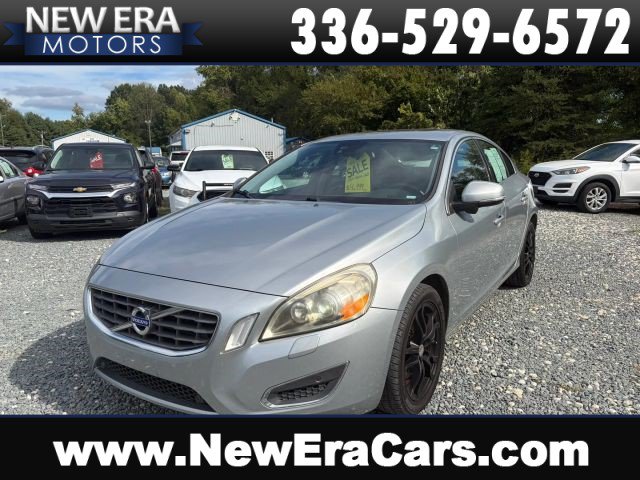 Used 2011 Volvo S60 T6 AWD/4WD image 1