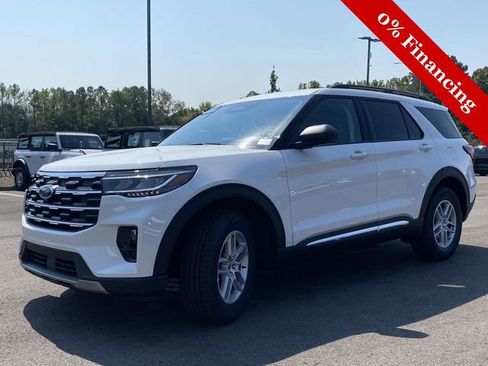 New 2025 Ford Explorer Active w/ Active Comfort Package image 7