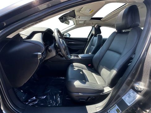 Used 2024 MAZDA MAZDA3 s image 9