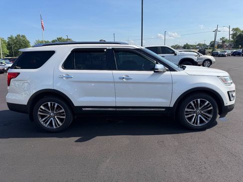 Used 2016 Ford Explorer Platinum AWD/4WD image 6