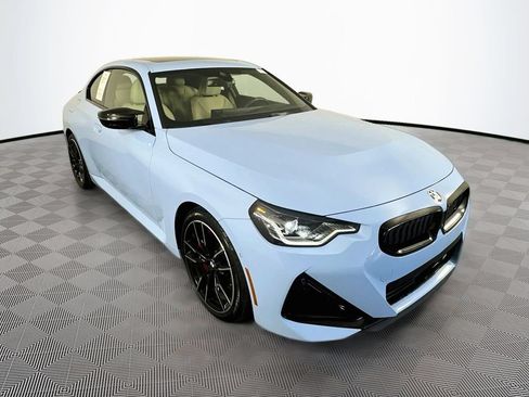 Used 2025 BMW M240i xDrive Coupe AWD/4WD image 2