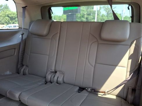 Used 2017 Chevrolet Tahoe Premier AWD/4WD image 8