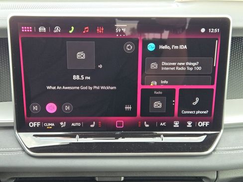 New 2026 Volkswagen Tiguan SE R-Line image 14